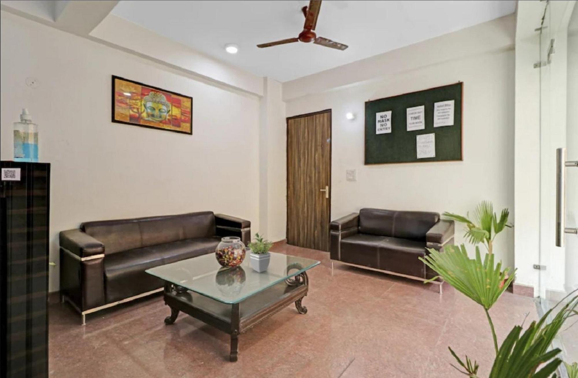 Hotel Noida Continental מראה חיצוני תמונה
